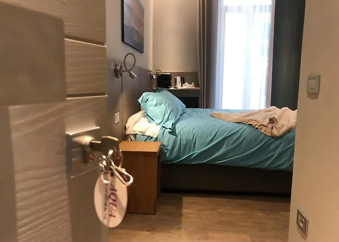 La Linea D'acqua Guest house 4*